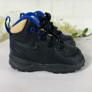 Nike Baby Manoa Boots size 4C infant walker